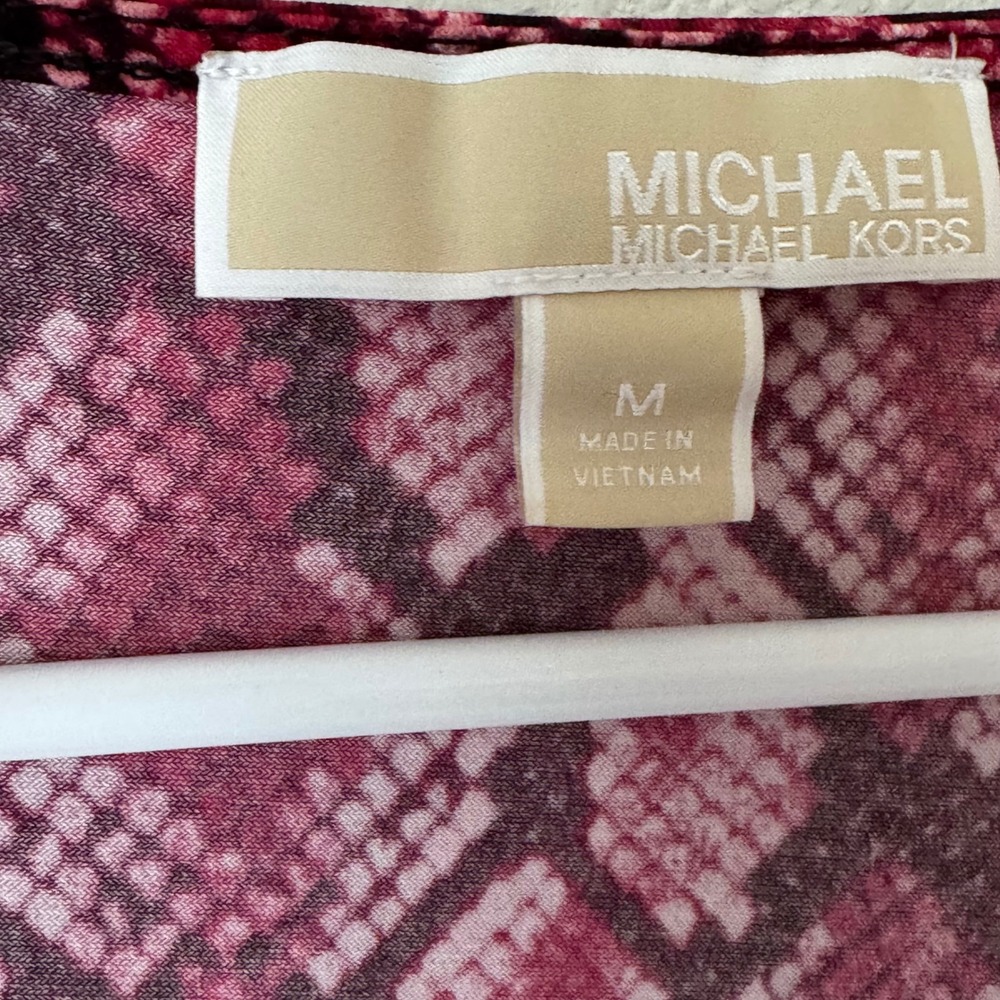 Michael Michael Kors Red Snakeskin Print V-Neck Half Zip Blouse Medium - Picture 2 of 3